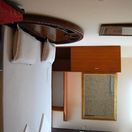 Sai Home Stay Bed & Breakfast- Near Tajmahal Agra  Εξωτερικό φωτογραφία