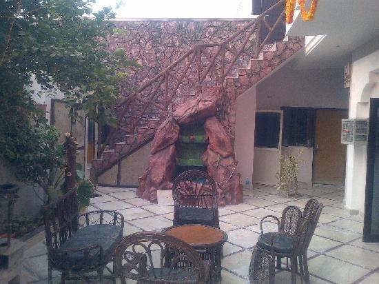 Sai Home Stay Bed & Breakfast- Near Tajmahal Agra  Εξωτερικό φωτογραφία
