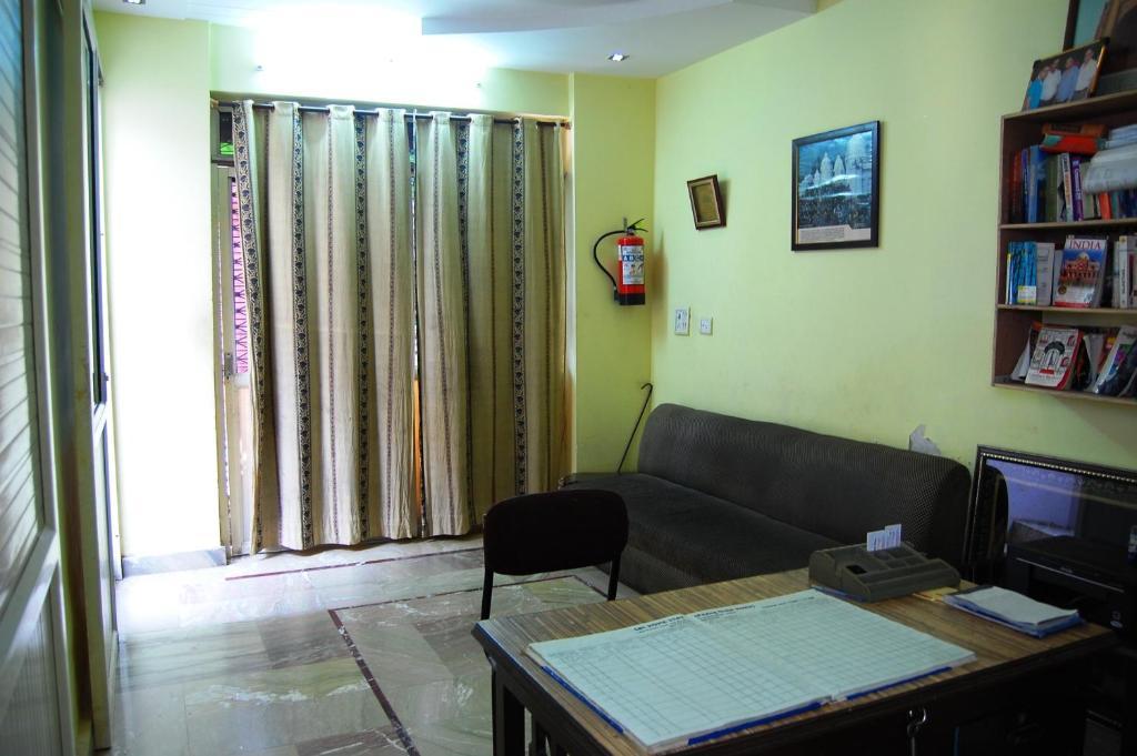 Sai Home Stay Bed & Breakfast- Near Tajmahal Agra  Εξωτερικό φωτογραφία