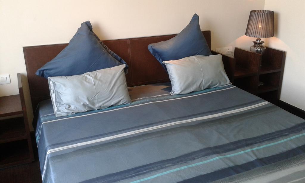 Sai Home Stay Bed & Breakfast- Near Tajmahal Agra  Εξωτερικό φωτογραφία